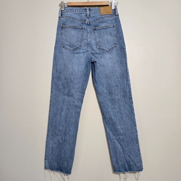 Denim Forum The Arlo High Rise Jeans Straight 25/28 raw hem - Picture 3 of 7